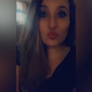 Meet your Posher, Natalie